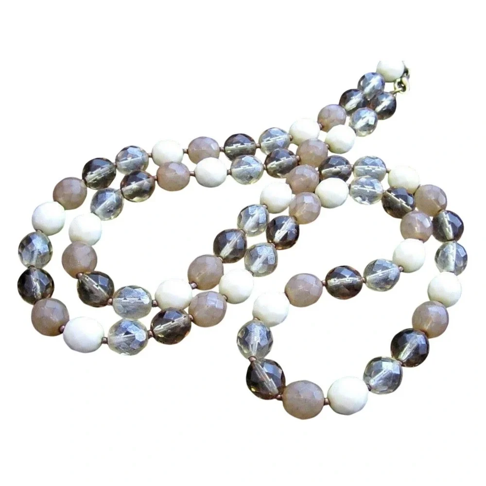 Beautiful‎ Smokey Topaz Yellow Cream Crystal Faceted Glass Bead Necklace 32